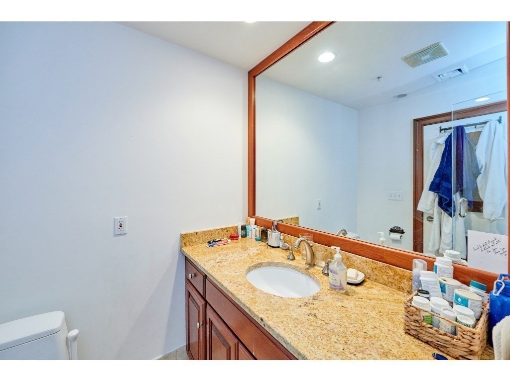 55 Temple Pl, Midtown