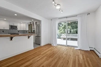 86 Milton St, West End