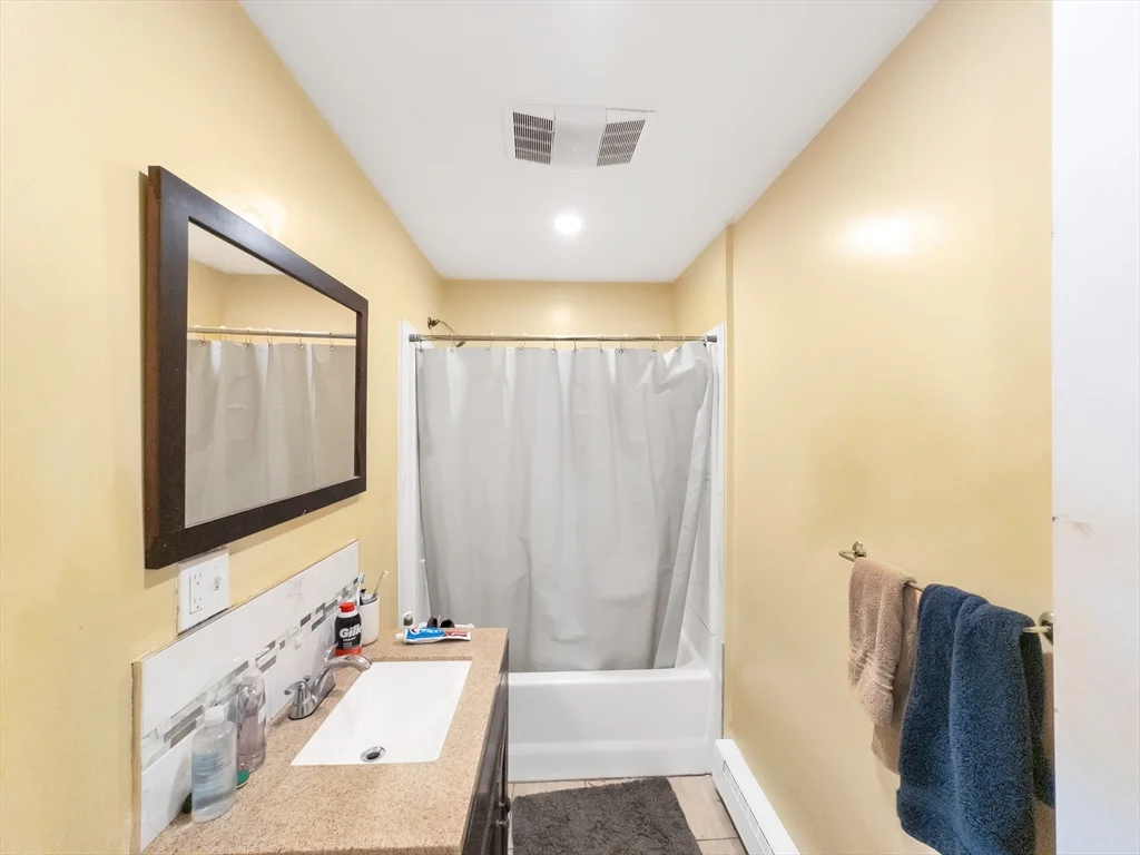 32 Fisher Ave, Roxbury