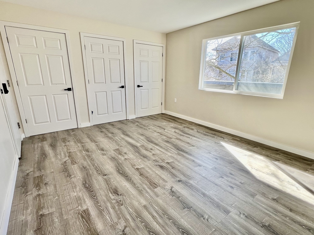 468 Brock Ave, South