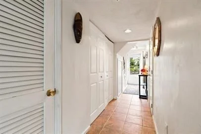 13 Circuit Ln, Watertown