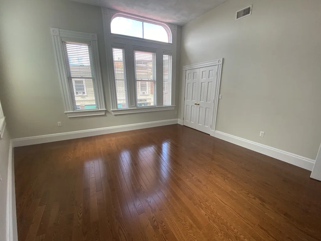 9 Mount Vernon St, Winchester