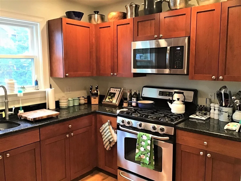 60 Magnolia Ave, Ward Two