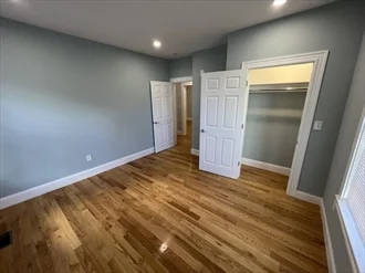 374 Oxford St, Ward Two