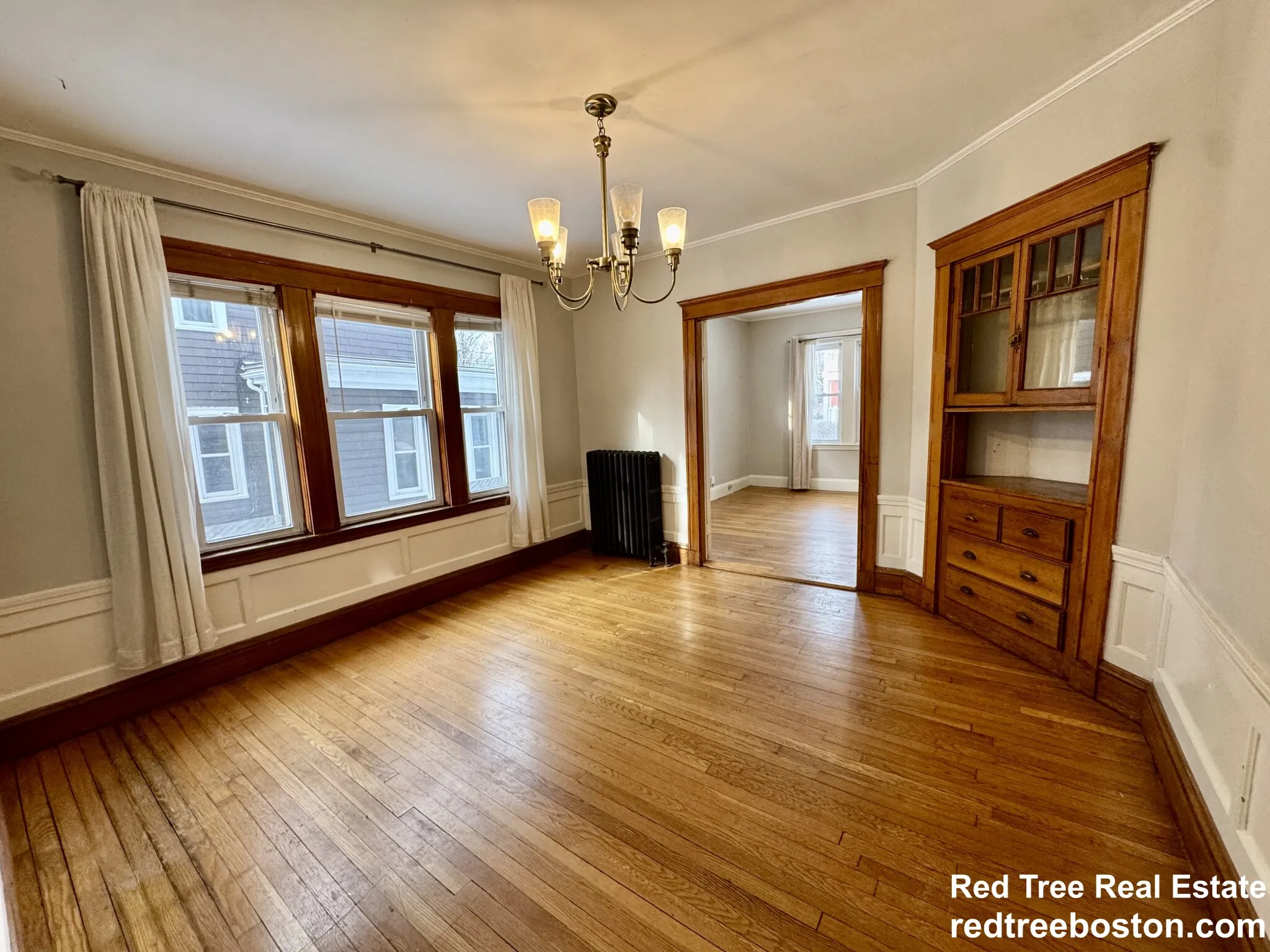 12 Saint Peter St, Jamaica Plain