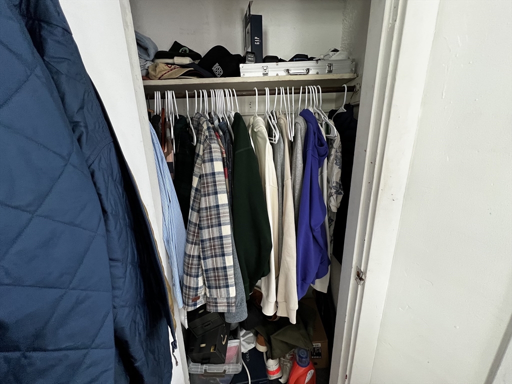 34 Cherokee St, Mission Hill