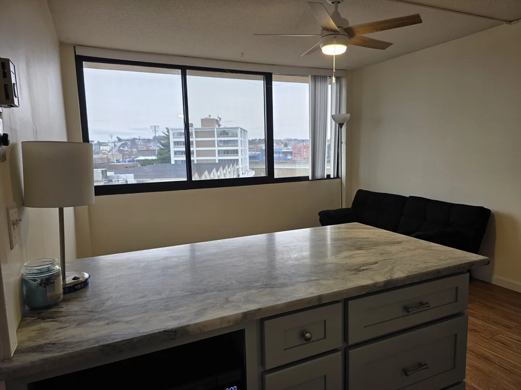 70 Southbridge St,, Worcester