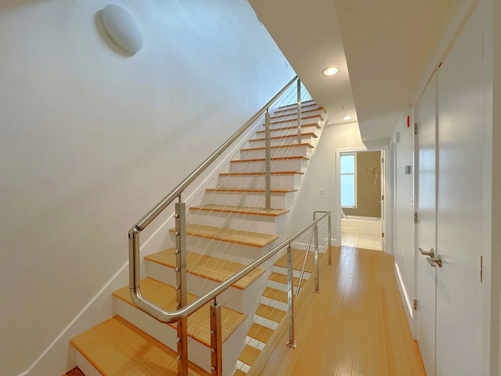 6 Beacon, Ward Two