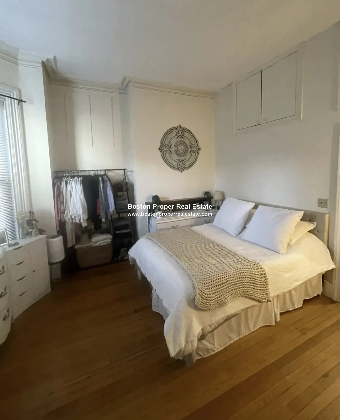 16 Hereford St, Back Bay