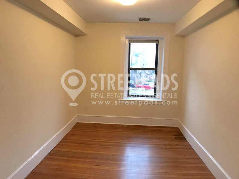 881 Massachusetts Ave, Central Square