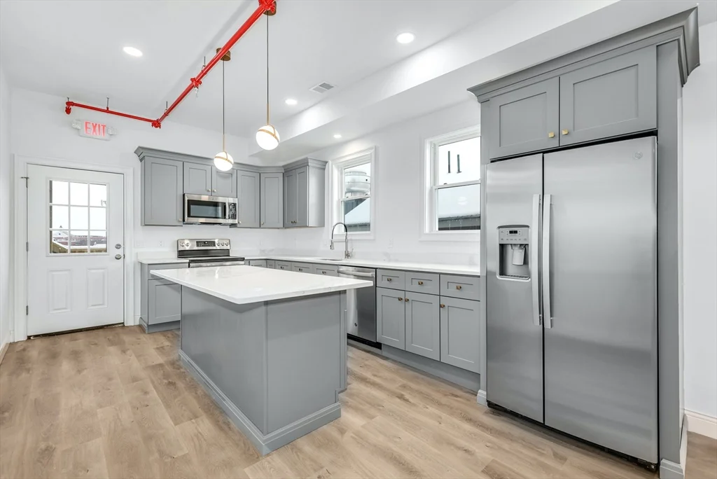 18 South St, Westborough