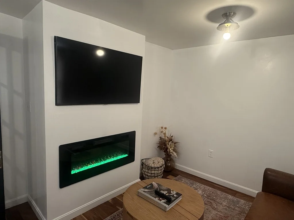 22 Linwood St, Holbrook