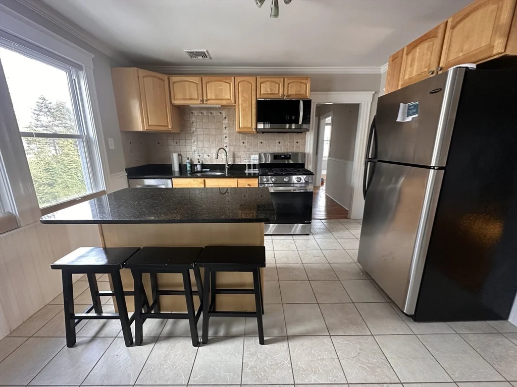 3 Westview Rd, Natick