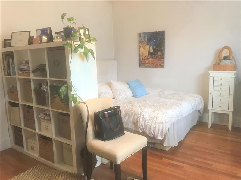 11 Gray St, Neighborhood Nine