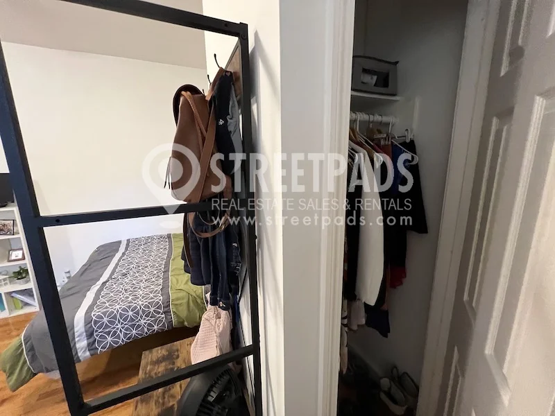 1163 Beacon St, Longwood