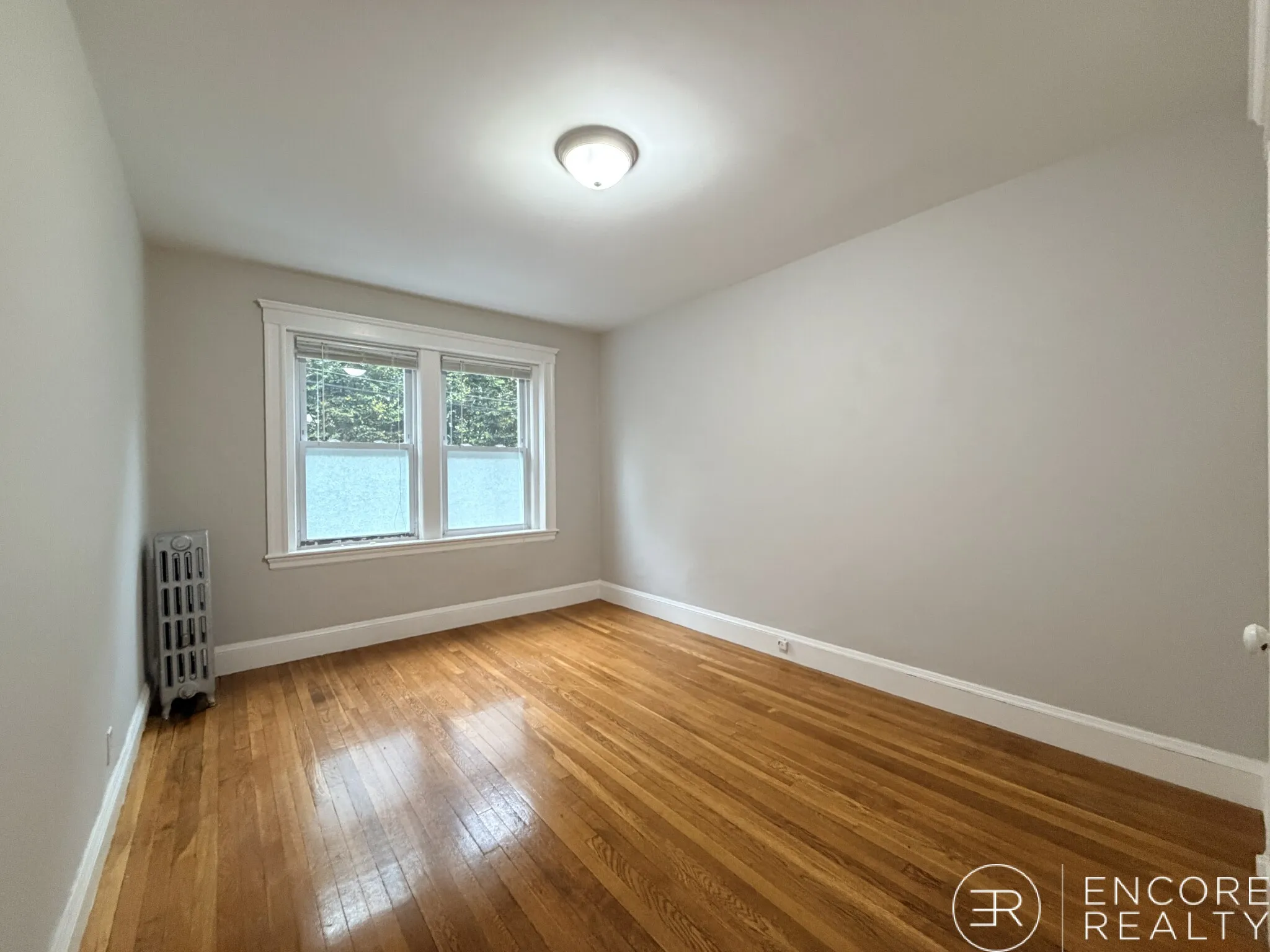 1 Gray St, Neighborhood Nine