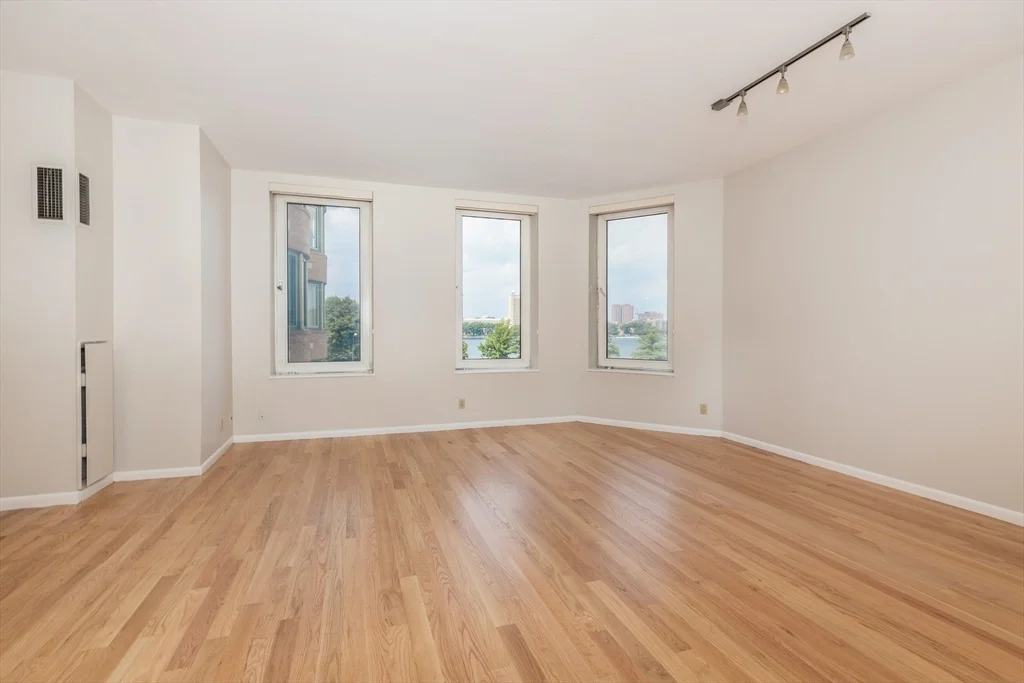 492 Beacon St, Back Bay