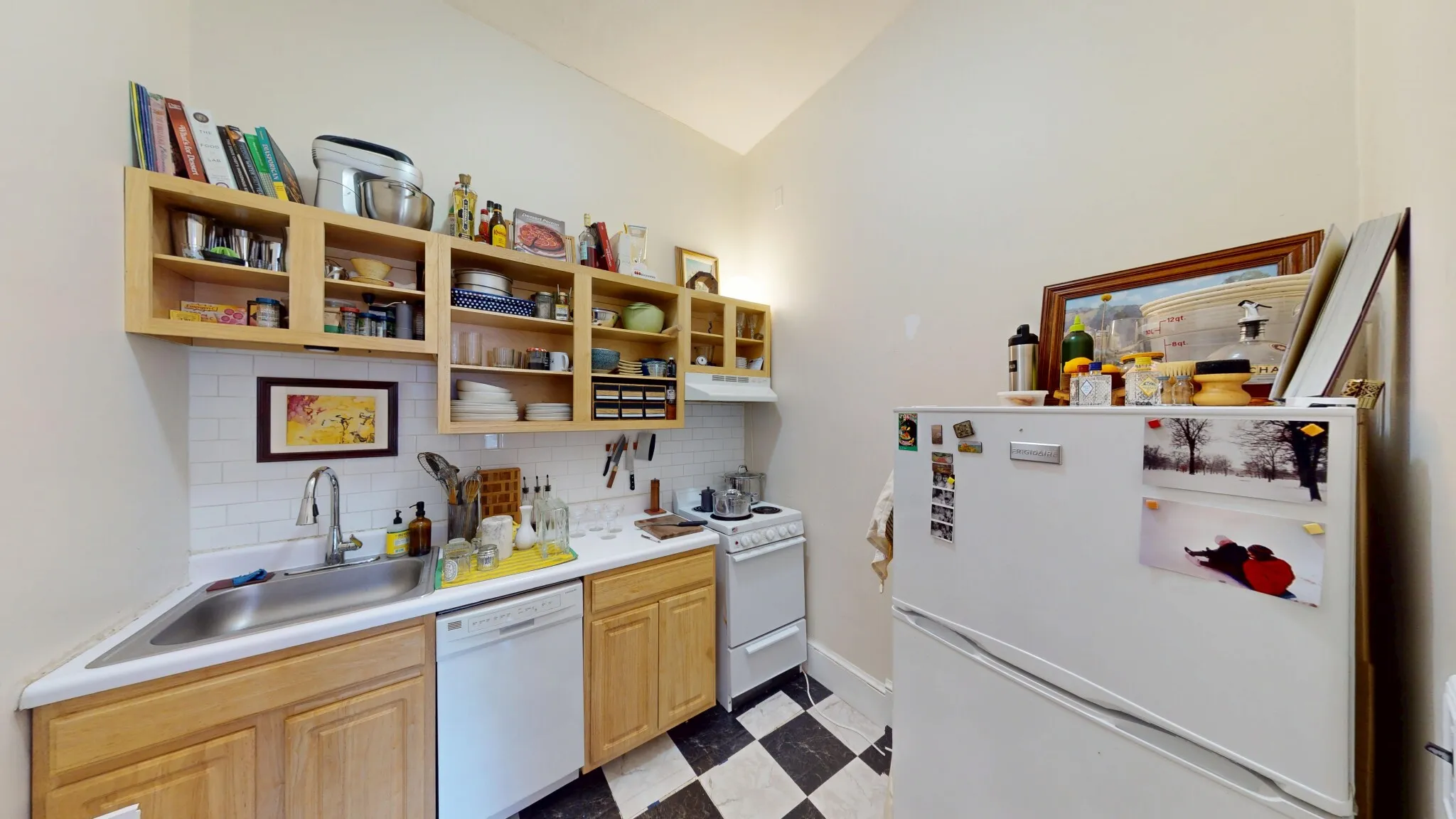 471 Commonwealth Ave, Fenway