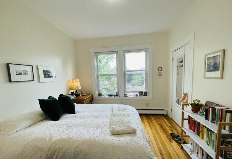 11 Houghton St, Ward Two