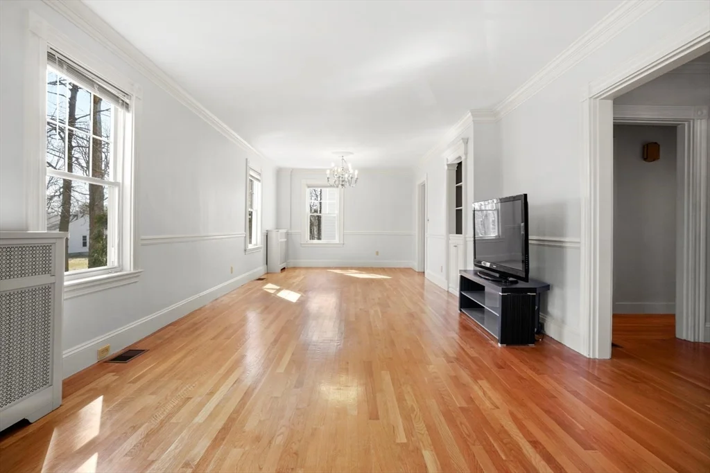 20 Donizetti St, Wellesley