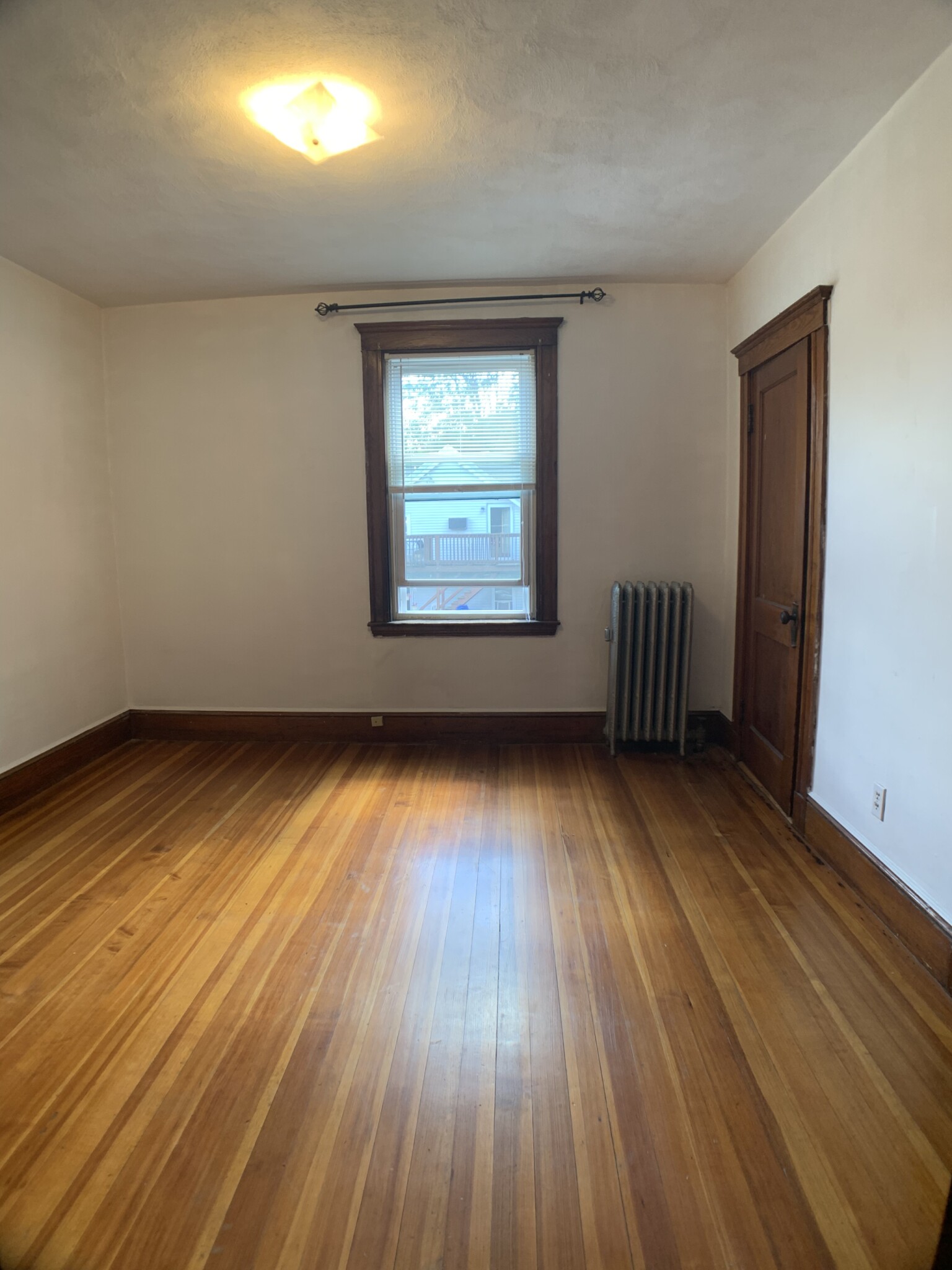 16 Montgomery St, North Cambridge