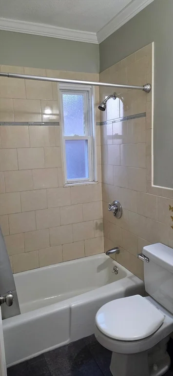 17-19 Bowditch St, Peabody