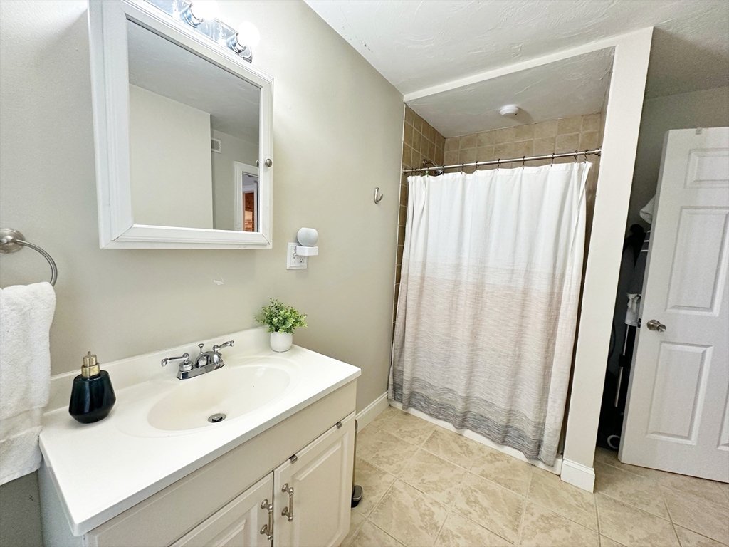 176 Princeton St, East Boston