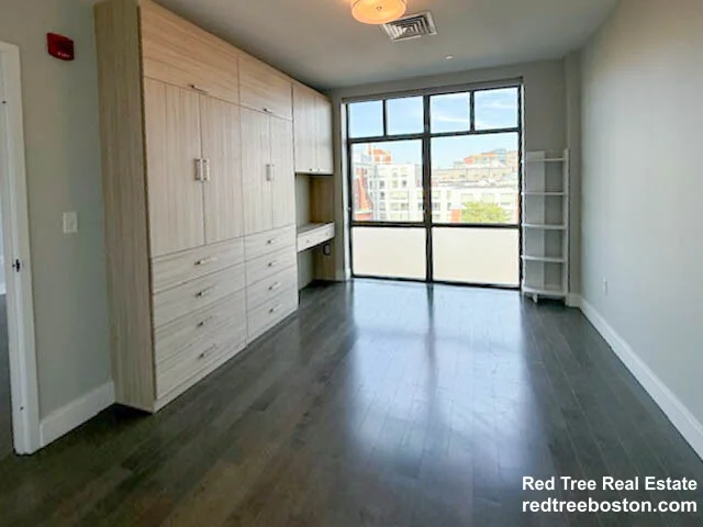 150 Dorchester Ave, South Boston