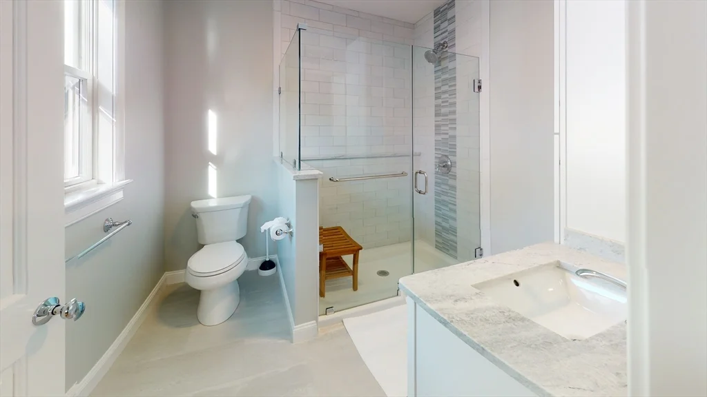 56 Albemarle Rd, Waltham