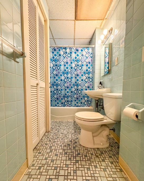 222 Fellsway W, Medford