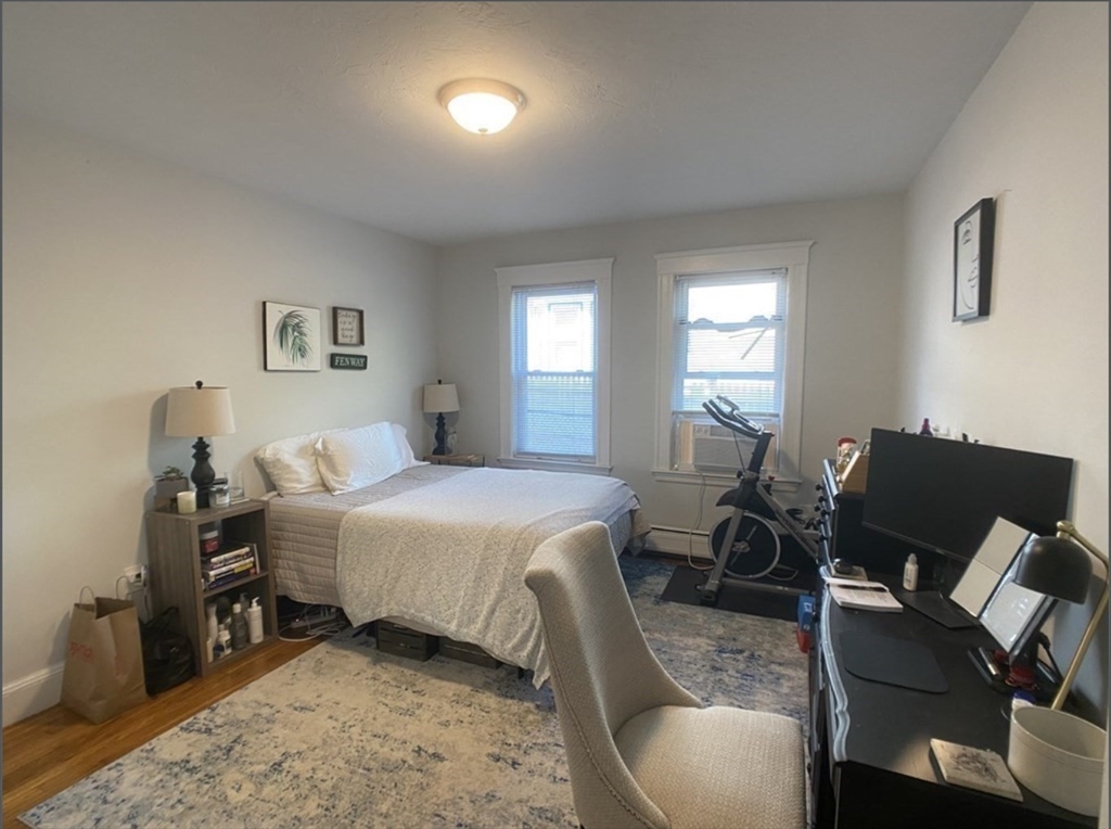 78 Perkins St, East Somerville