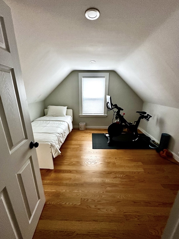 14 Everett St, Tufts University