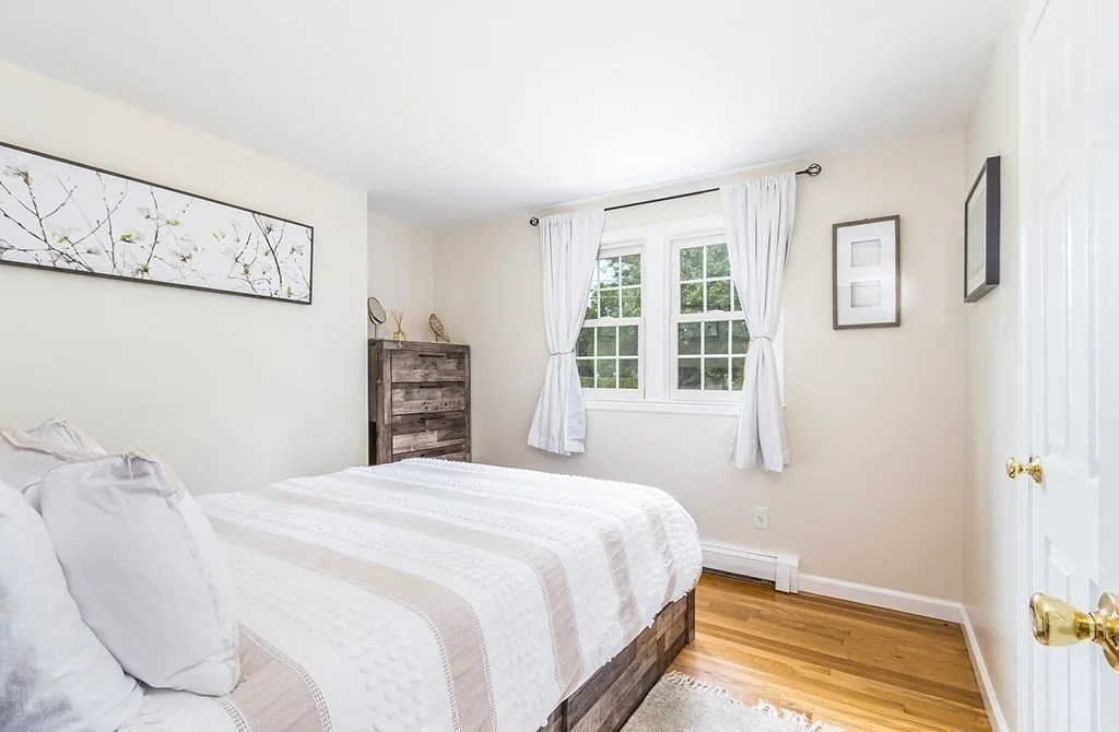 67 Old Post Rd, Centerville