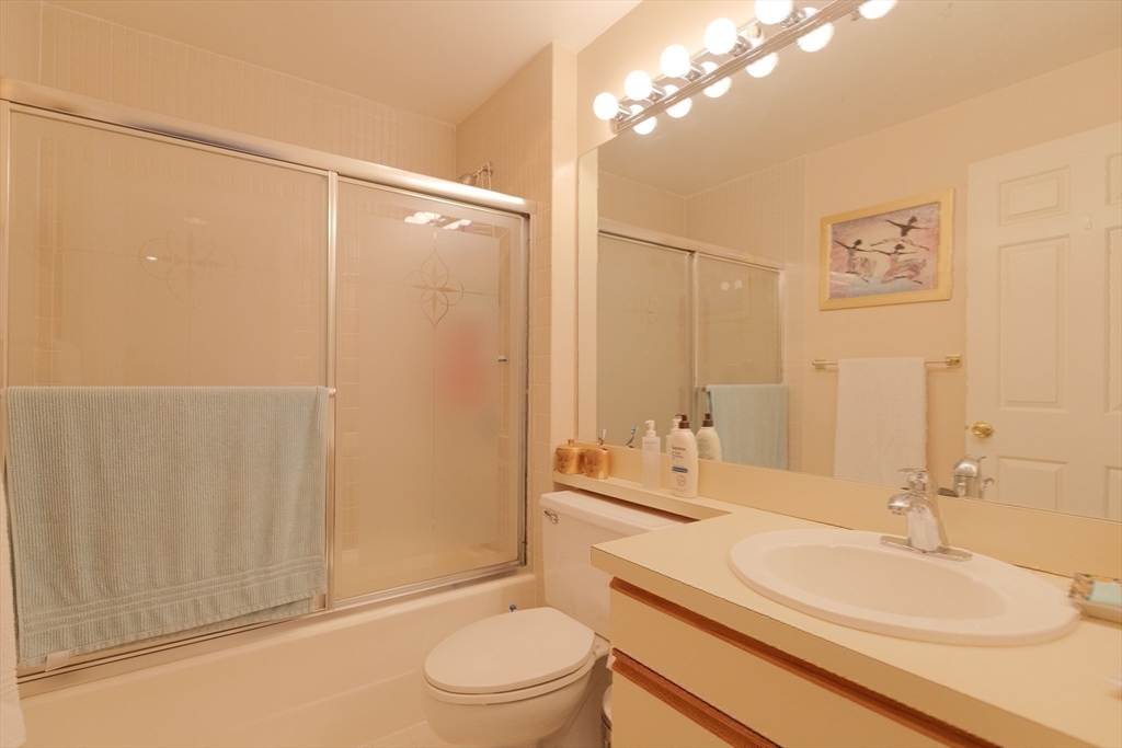 350 Revere Beach Blvd, Revere