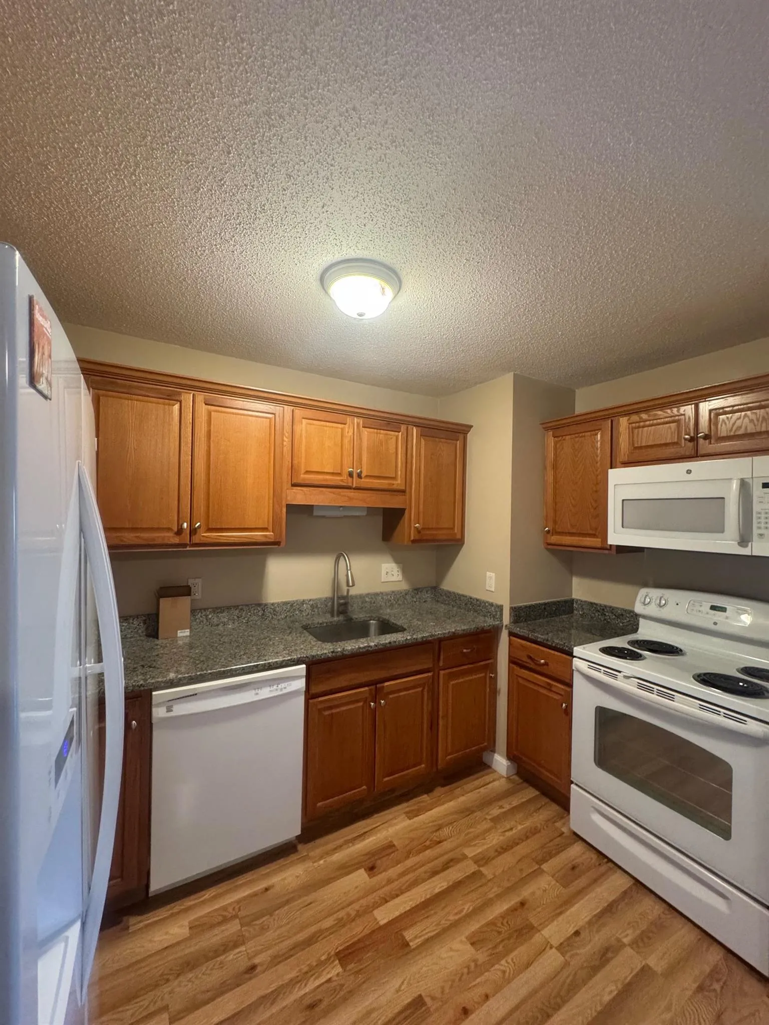 474 Broadway, Magoun Square