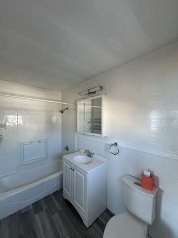 33 Lothrop St, Beverly