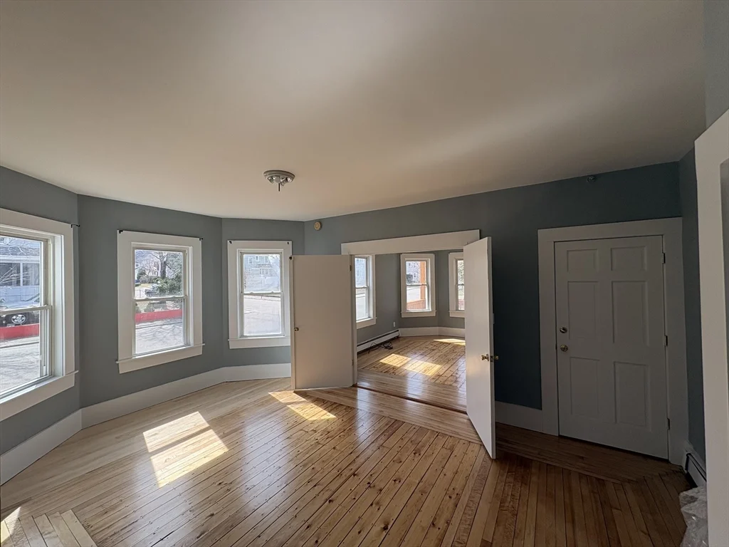 27 Fourth St, Attleboro