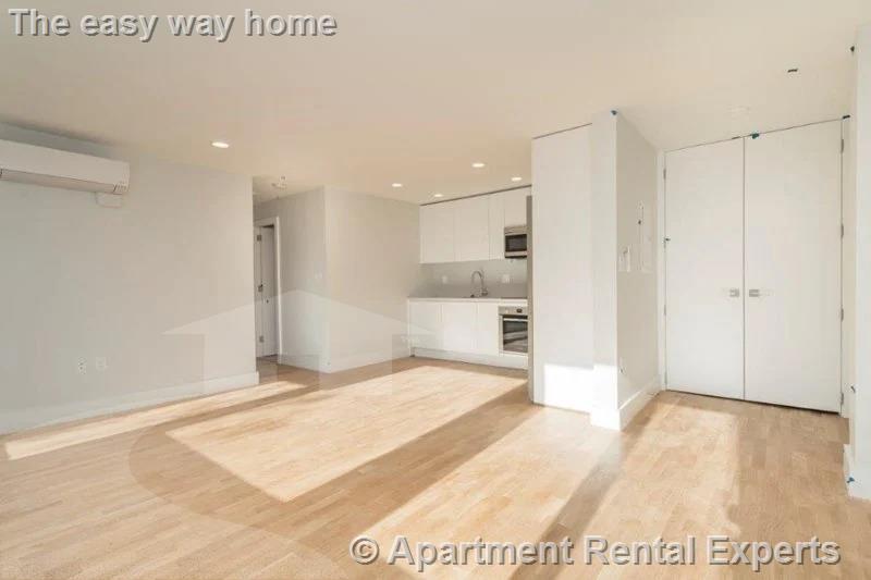 334 Harvard St, Harvard Square