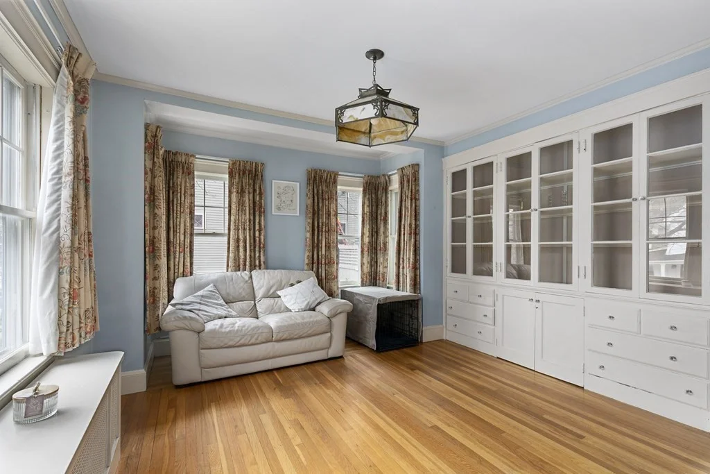 69 Westminster Ave, Arlington Heights