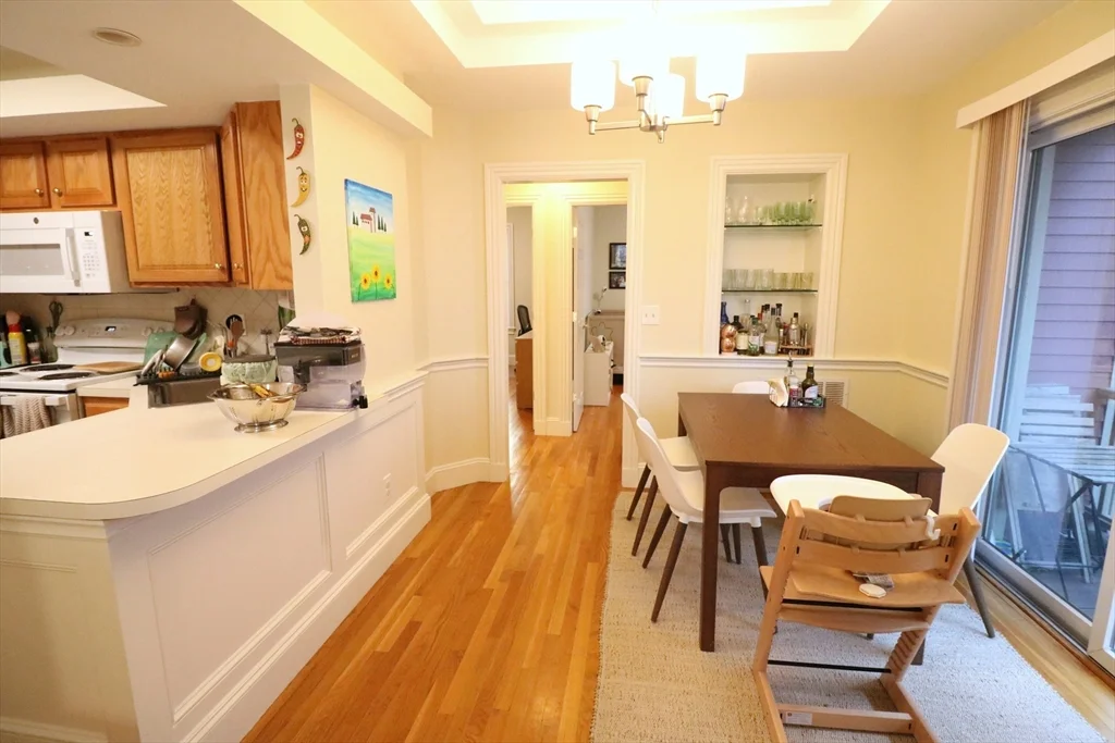 114 Pleasant St, Cambridgeport