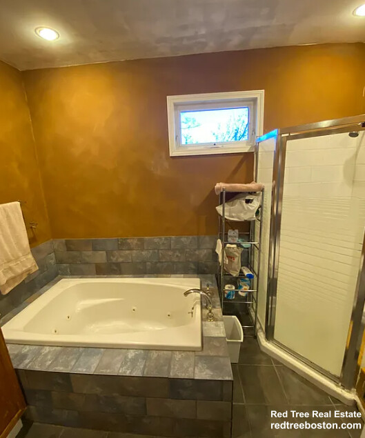 27R Albion St, Powder House Square