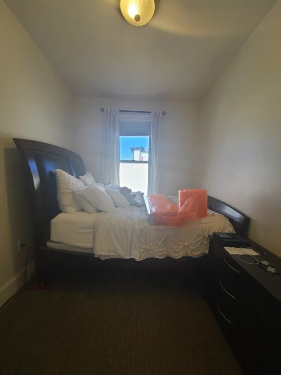 31 Jenkins St, South Boston