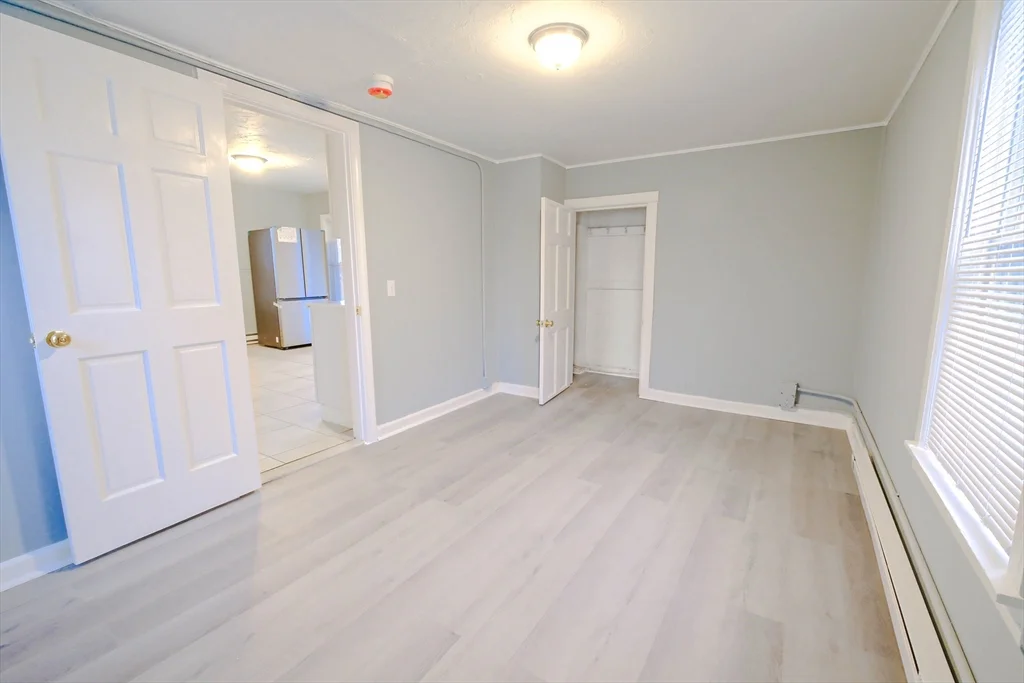 105 Clarendon St, Fitchburg