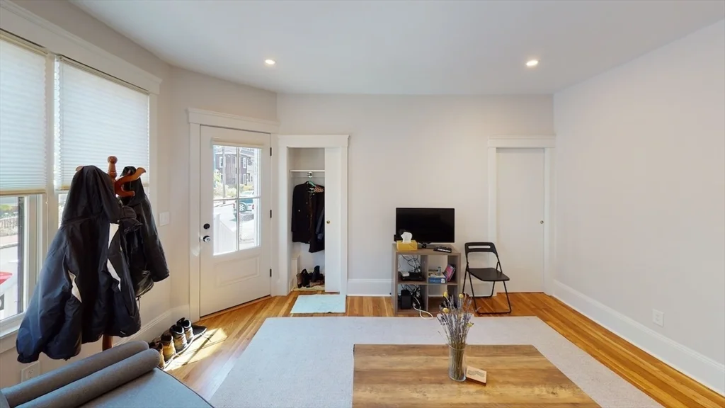 19 Creighton St, North Cambridge