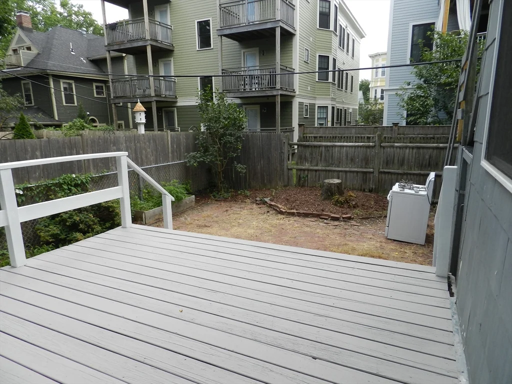 14 Fairmont St, Cambridgeport