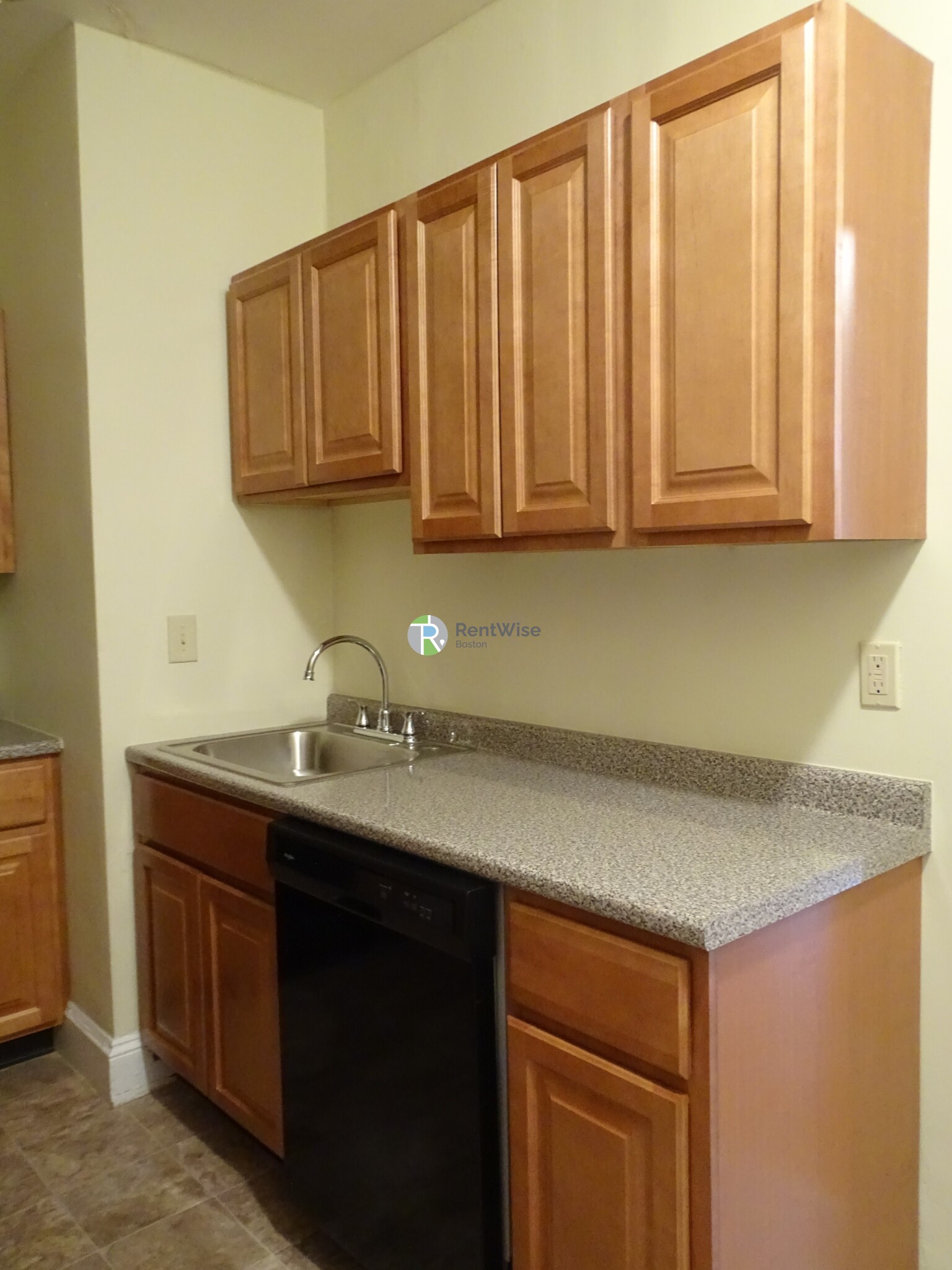 1 bed, 1 bath apartment for rent at 223 Essex St Unit 31, Melrose — photo 17 of 20