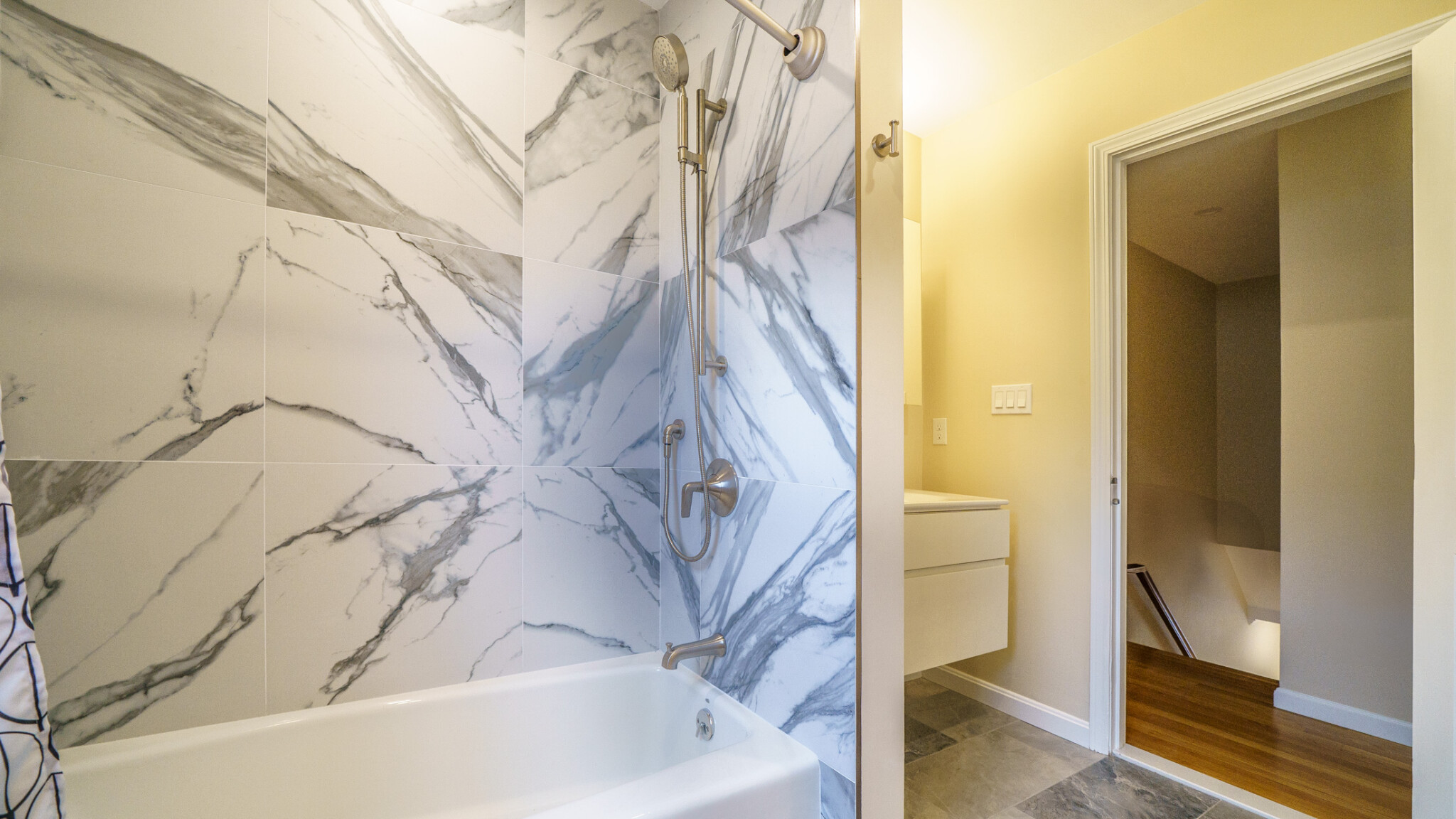 300 Adams St, Nonantum