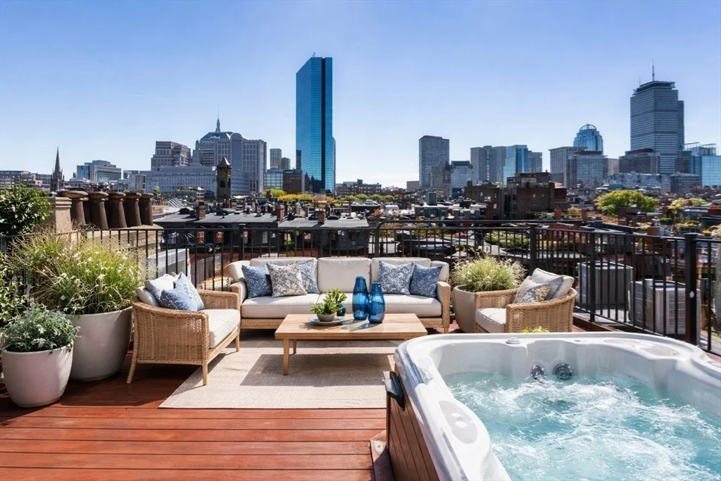214 Beacon, Back Bay