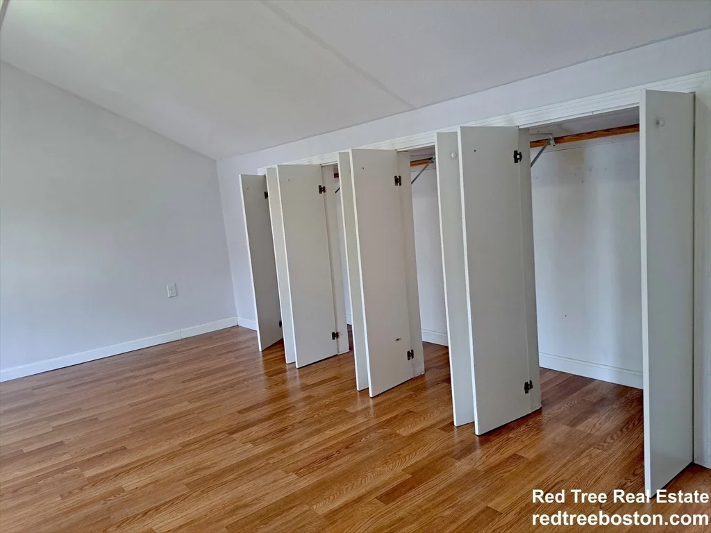 158 Baker St, West Roxbury