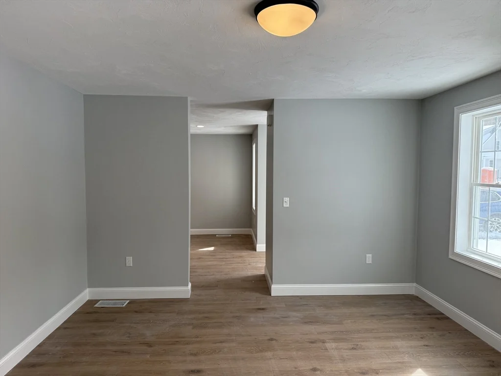 25 Kashmir's Way, Middleboro